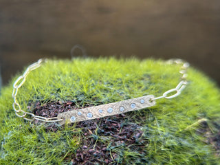 Scattered Diamond Bar Bracelet