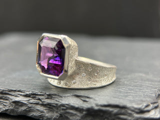 Asscher Cut Purple Ceylon Sapphire
