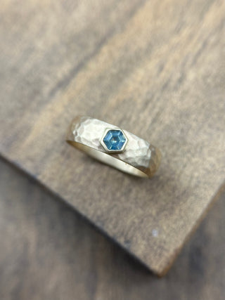Hammered Gold Opalescent Sapphire Band
