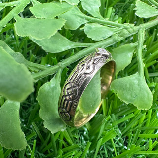 Elvish Deco Ring in Gold with Moissanite