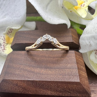 Marquise Contour Band