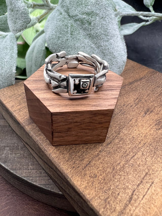 Eyrie Ring