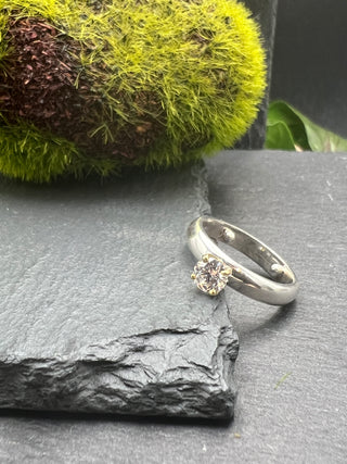 Solitaire Loaner Rings